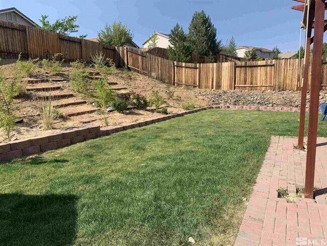 Building Photo - 3 bedroom in Reno NV 89523