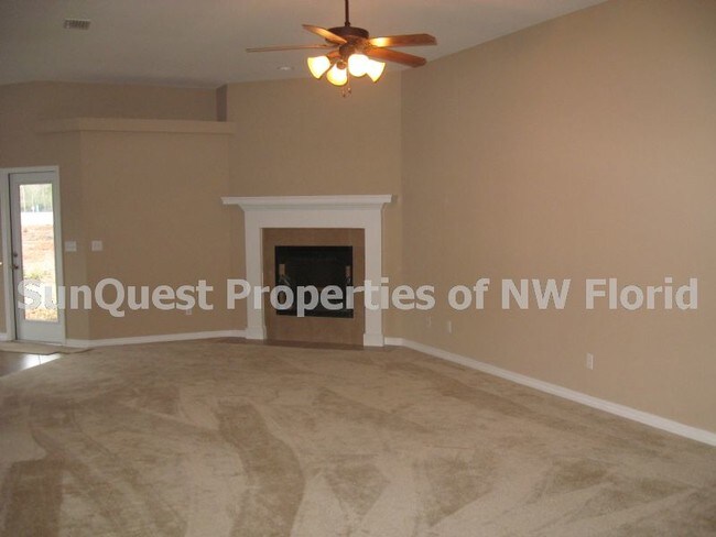 Foto del edificio - 4 Bedroom, all brick home in West Mobile
