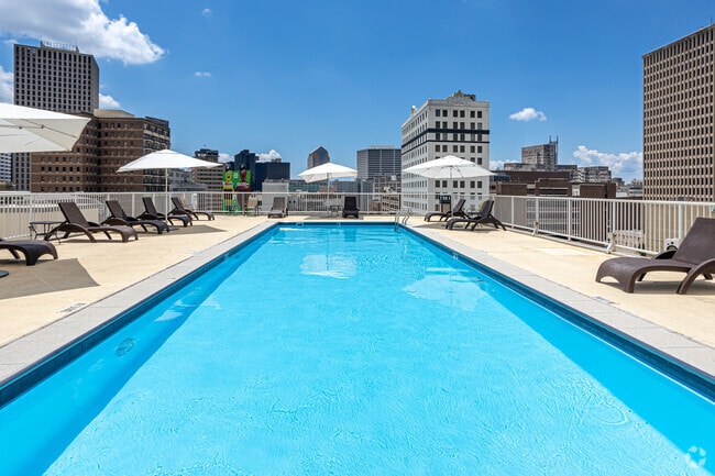 Piscina - 1201 Canal Apartments