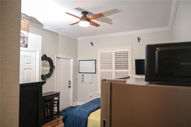 Foto del edificio - 604 Morrill Ct