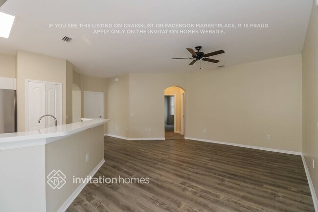 Building Photo - 3704 Golden Eagle Dr