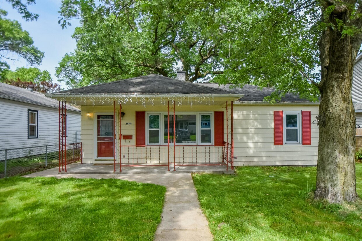 2870 Lake St, Gary, IN 46405 House Rental in Gary, IN