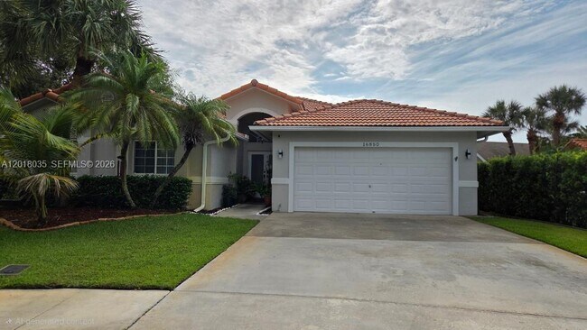 Building Photo - 16850 Crestview Ln