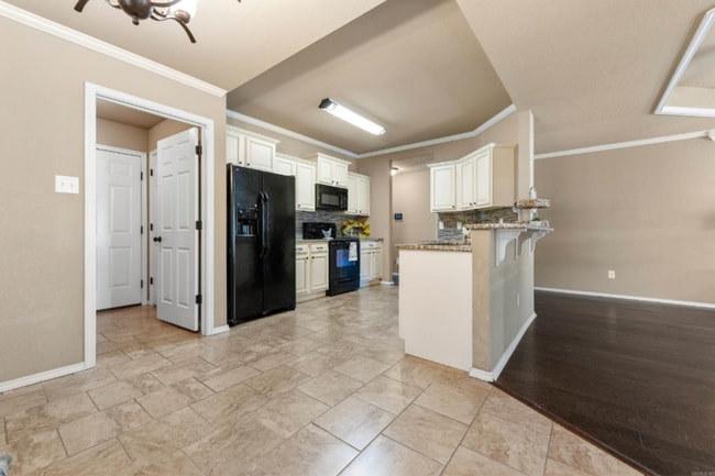Building Photo - Move-in Ready in Sylvan Hills