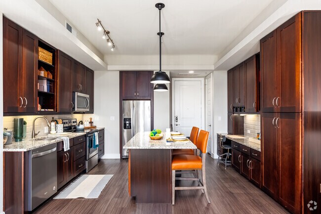 Interior Photo - The Maxwell