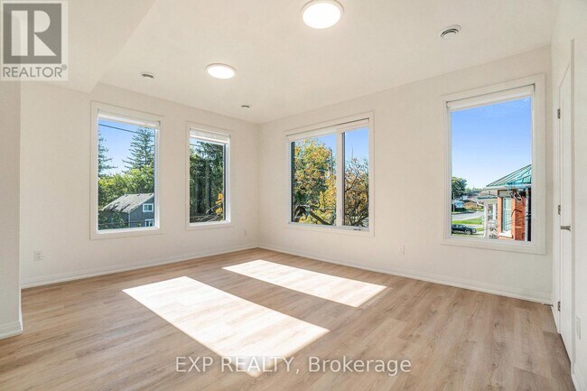 Photo du bâtiment - 251 Castor St