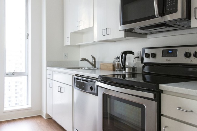 Foto del edificio - 440 Davis Ct