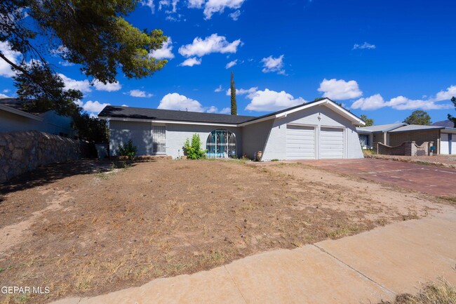 Building Photo - 7309 Cerro Negro Dr