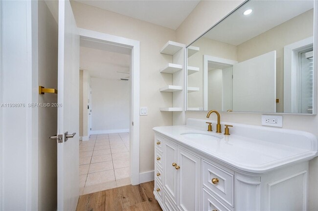 Foto del edificio - 5626 SW 69th Ave