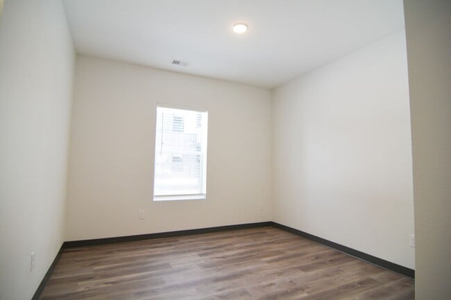 Interior Photo - Union at Antelope Valley