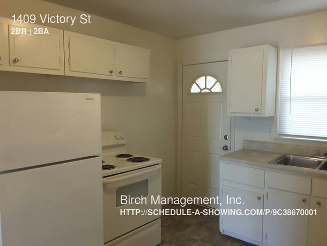 Building Photo - 1409 Victory St