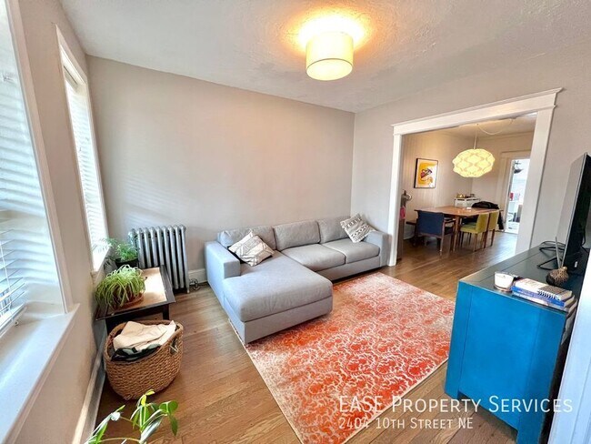 Foto del edificio - 2404 10th St NE