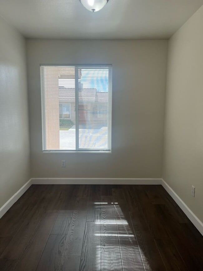Foto del edificio - 1218 Reddick Ln