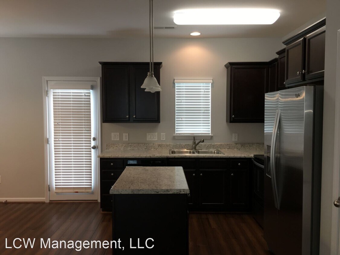 Primary Photo - 3 br, 2.5 bath House - 5520 Farm House Trail