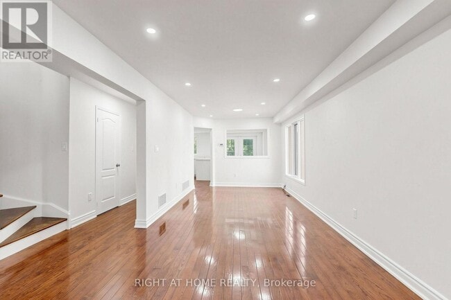 Building Photo - 22 Foxtail Ridge