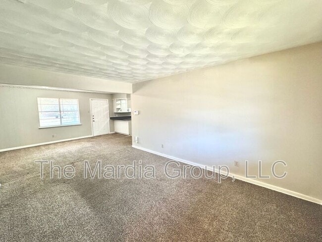 Foto del edificio - 1032 Glen Park Dr