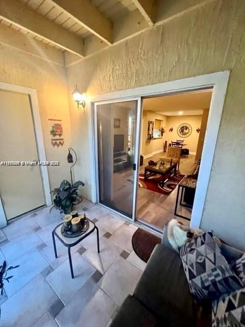 Foto del edificio - 1243 SW 46th Ave