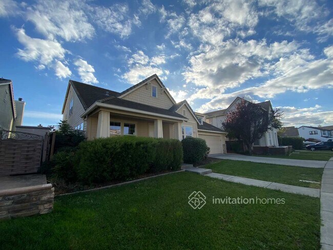 Building Photo - 443 Royal Tern Dr
