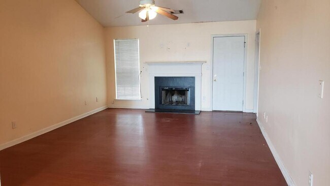 Building Photo - 412 Eagles Nest Way