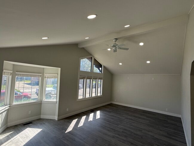 Building Photo - 5256 W 3830 S