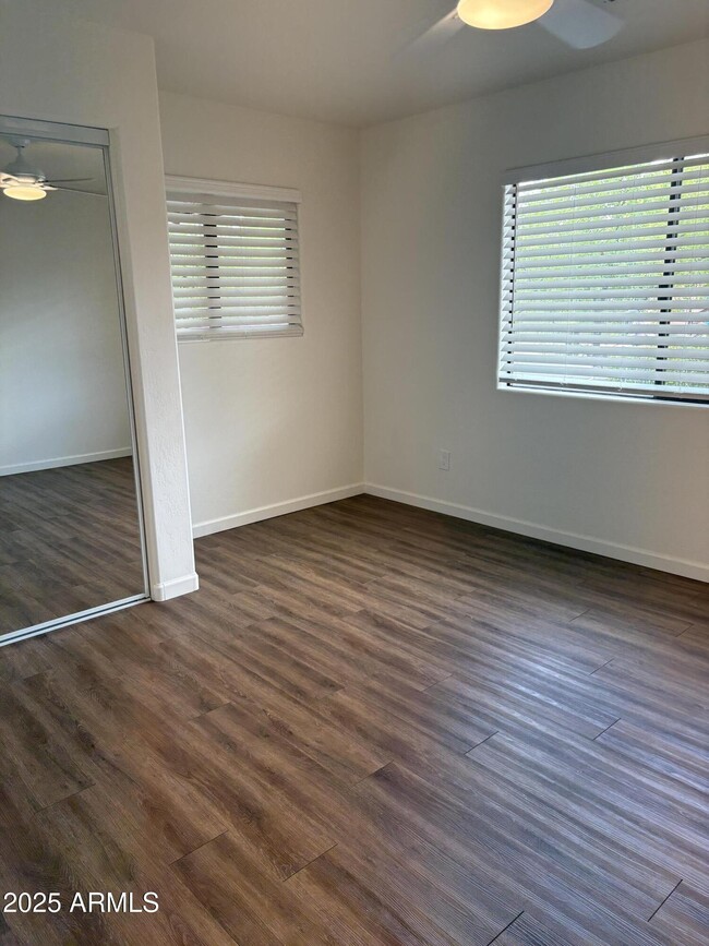 Building Photo - 180 Andante Dr