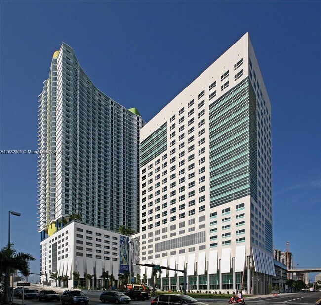 Foto del edificio - 185 SW 7th St