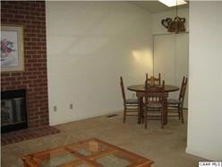 Building Photo - 1 Elm Ct