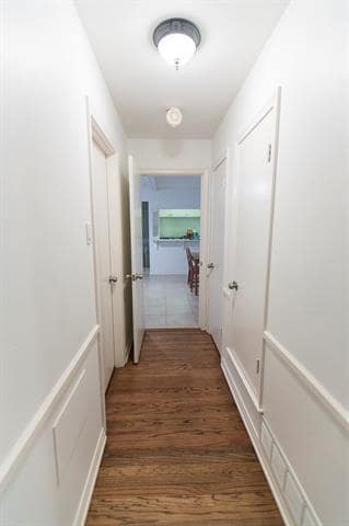 Building Photo - 10924 Palace Way