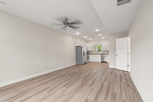 Foto del edificio - 4938 Grant Line Rd