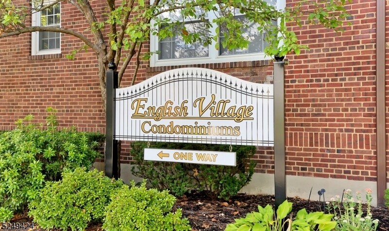 Foto principal - 217 Prospect Ave