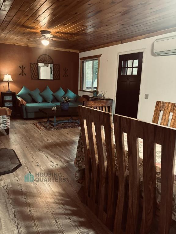 Building Photo - 4450 WA-211