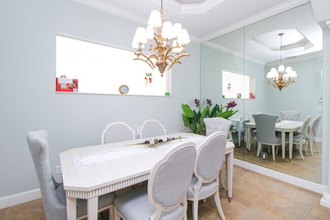 Foto del edificio - ***EDEN ON THE BAY***SEASONAL RENTAL***POO...
