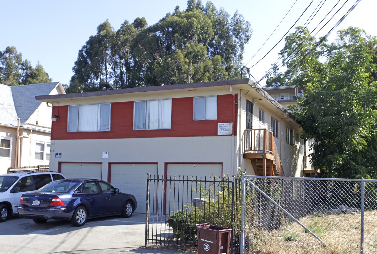 Building Photo - 7886 Ney Ave
