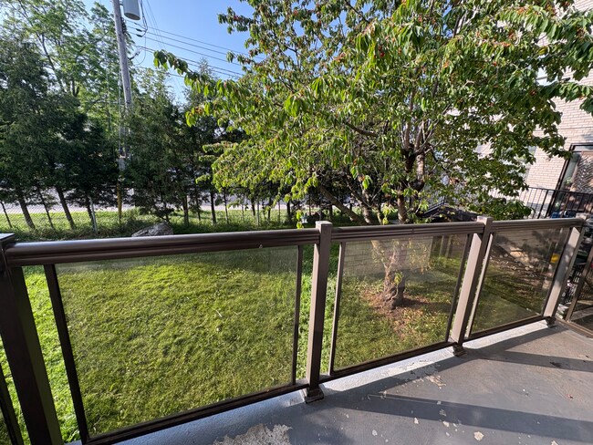 Photo du bâtiment - 150 Colborne Av