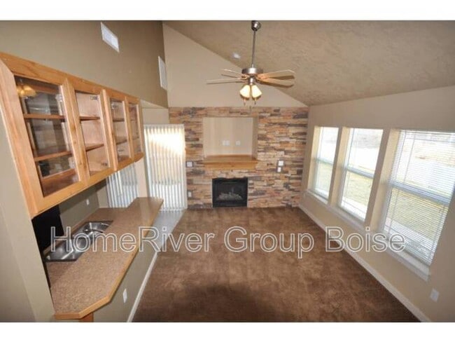 Building Photo - 9251 W Brogan Dr