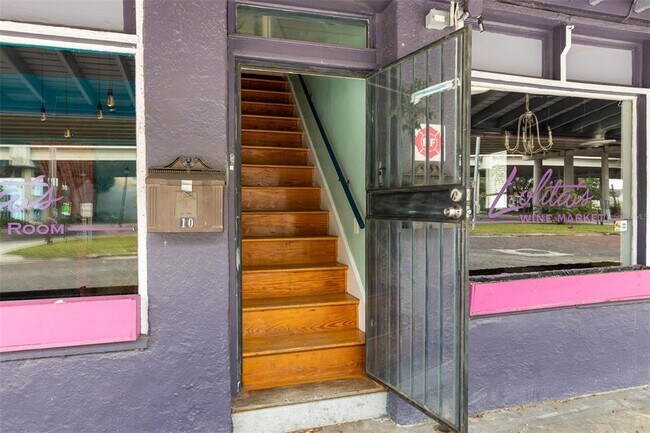Building Photo - 14 18th St S