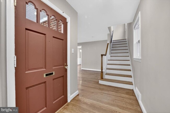 Building Photo - 4428 Butterworth Pl NW