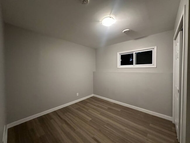 Building Photo - Hartsfield Lower