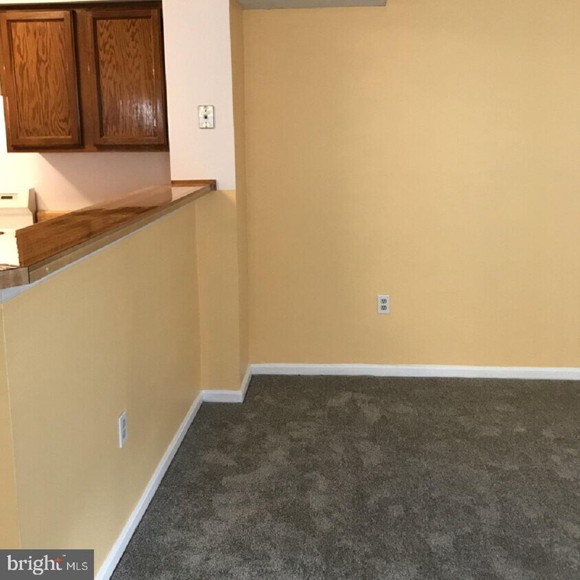 1611 Carriage House Terrace Unit 1611D, Silver Spring, MD 20904