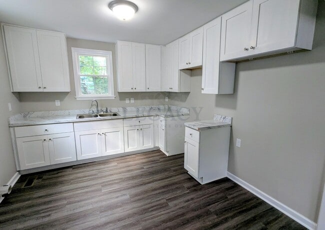 Photo - 1705 Evelyn Ave House