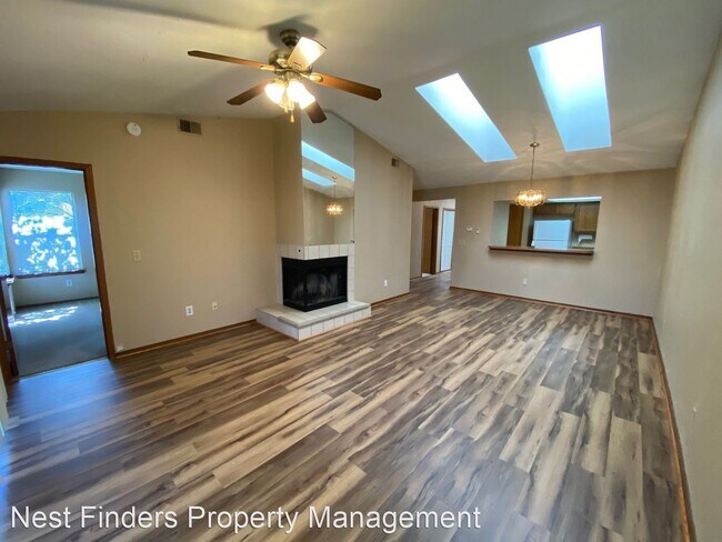 Foto del edificio - 3 br, 2 bath House - 2371 Ironstone Dr E