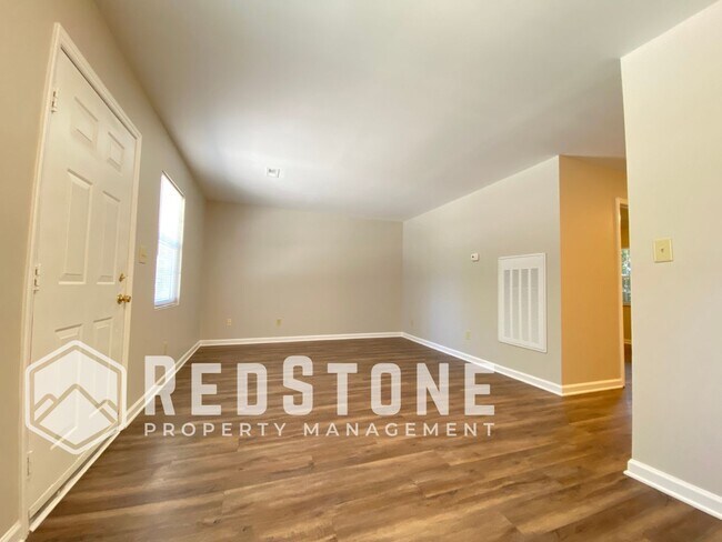 Foto del edificio - 221 Quintas Ave