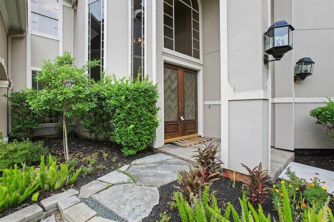 Building Photo - 4011 Shallow Pond Ct