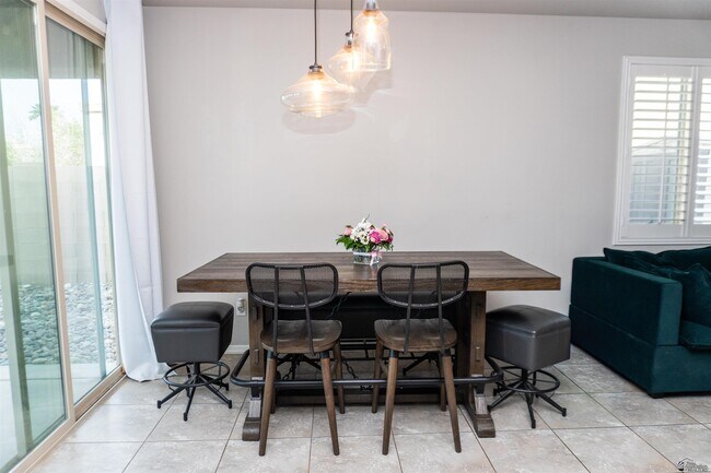 Foto del edificio - 6722 E 35th St