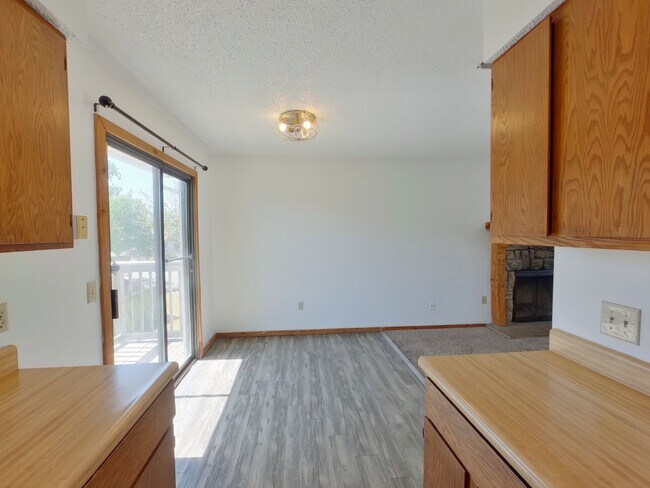 Foto del edificio - 3950 N Garland Cir