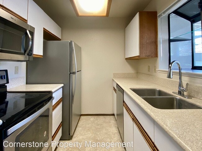 Building Photo - 2 br, 2 bath House - 6910 Chantel Ct