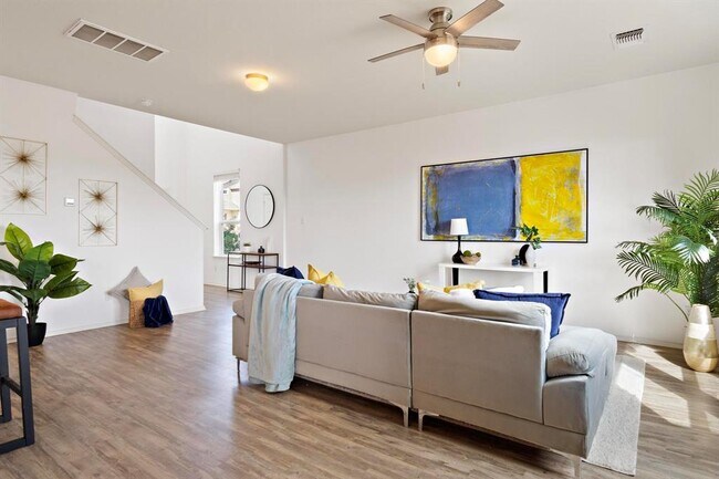 Foto del edificio - 217 Boxwood Dr