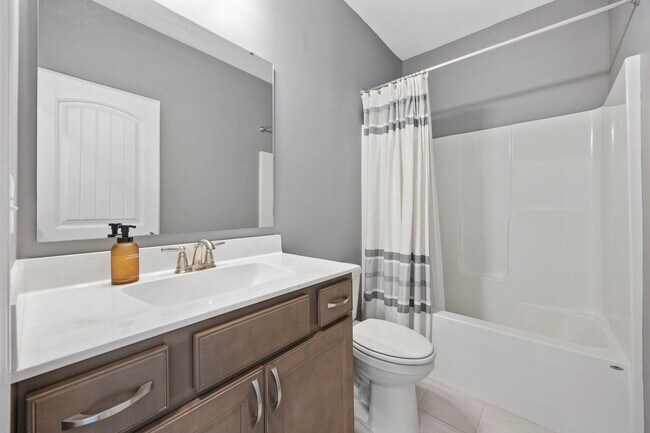 Foto del edificio - Modern 3 Bedroom 2 Bathroom Myrtle Beach Home