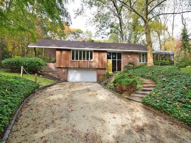 Primary Photo - 158 Sweet Hollow Rd