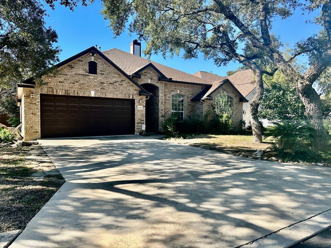 Primary Photo - Fabulous Home ~ Gated Community ~ Close to...